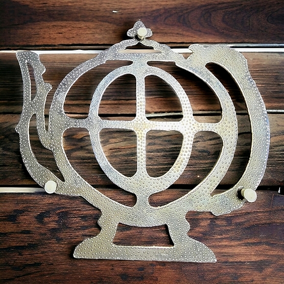 Teapot design trivet,silver electroplated zinc vintage trivet - Picture 3 of 6